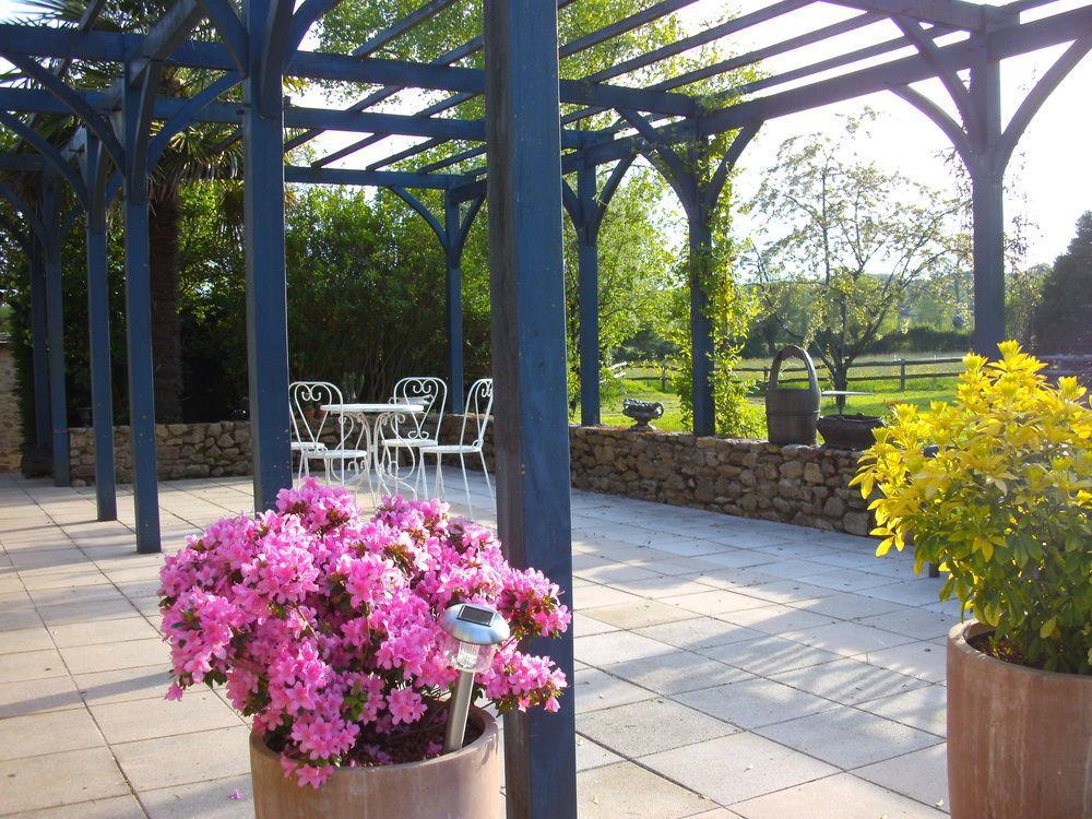 Villa Les Roulottes de la Brauderie à Brissarthe Extérieur photo